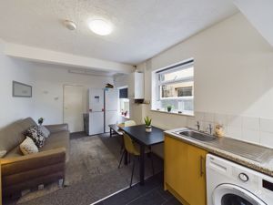 kitchen and living area- click for photo gallery